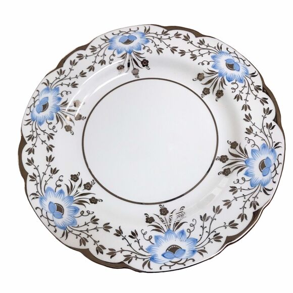 Rare Vintage Wedgwood Blue Lotus Flowers Set 6 Dinner Plates Silver Luster Trim - Picture 7 of 7